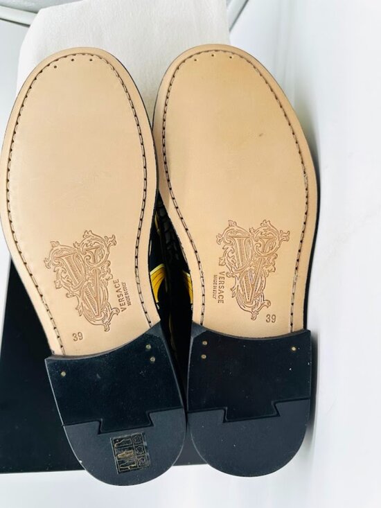 Versace Barocco Moccasin Vitello‎ Loafers Gold Black White EU 39 US 6 Italy main image 4